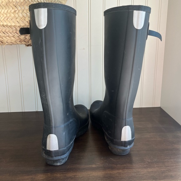 Black Hunter Boots - Picture 4 of 5